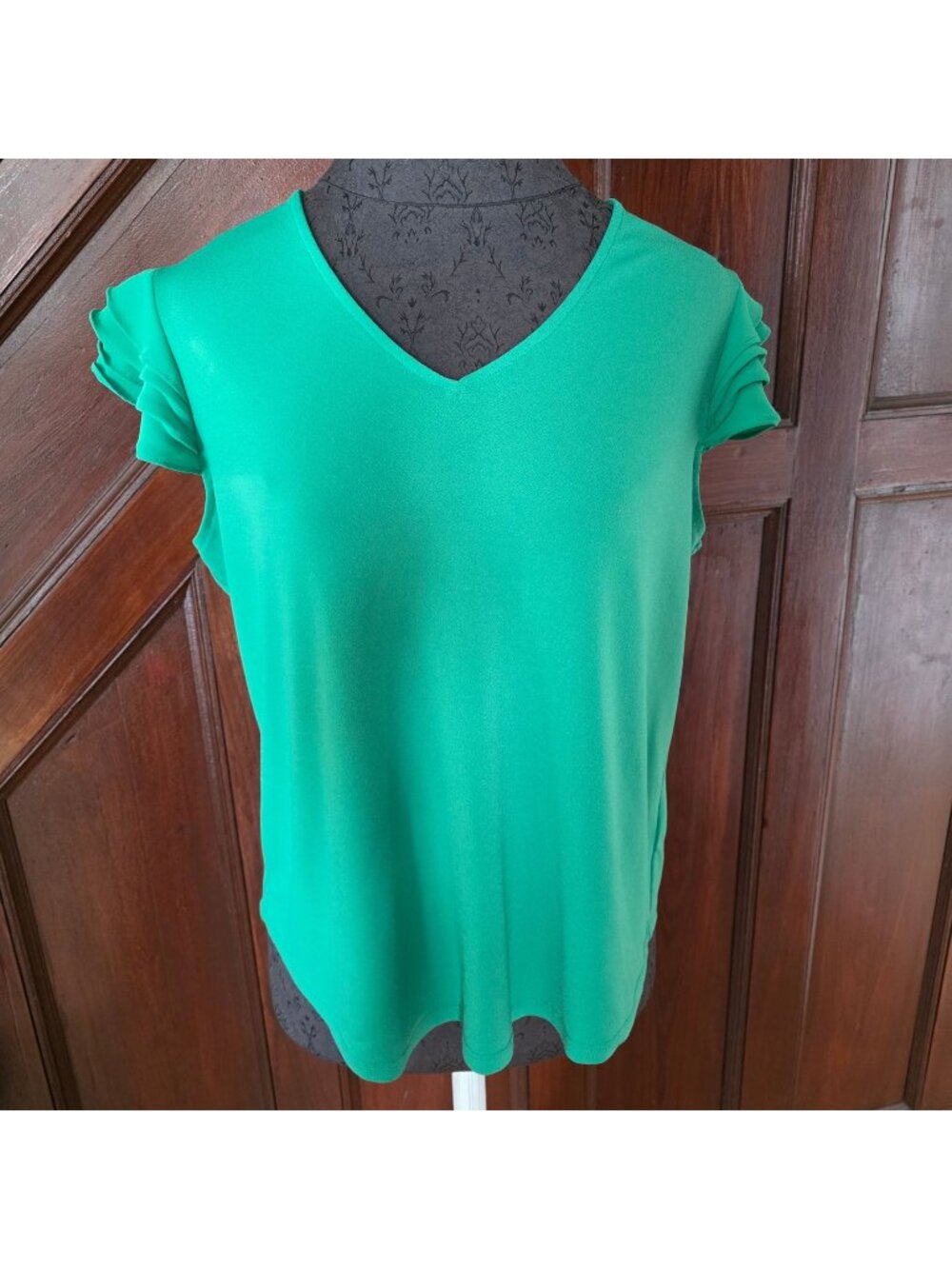 Adrianna Papell Green Ruffled Sleeve V-Neck Top Womens Medium